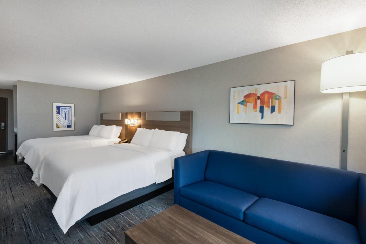 Holiday Inn Express & Suites Wadsworth By Ihg Eksteriør billede