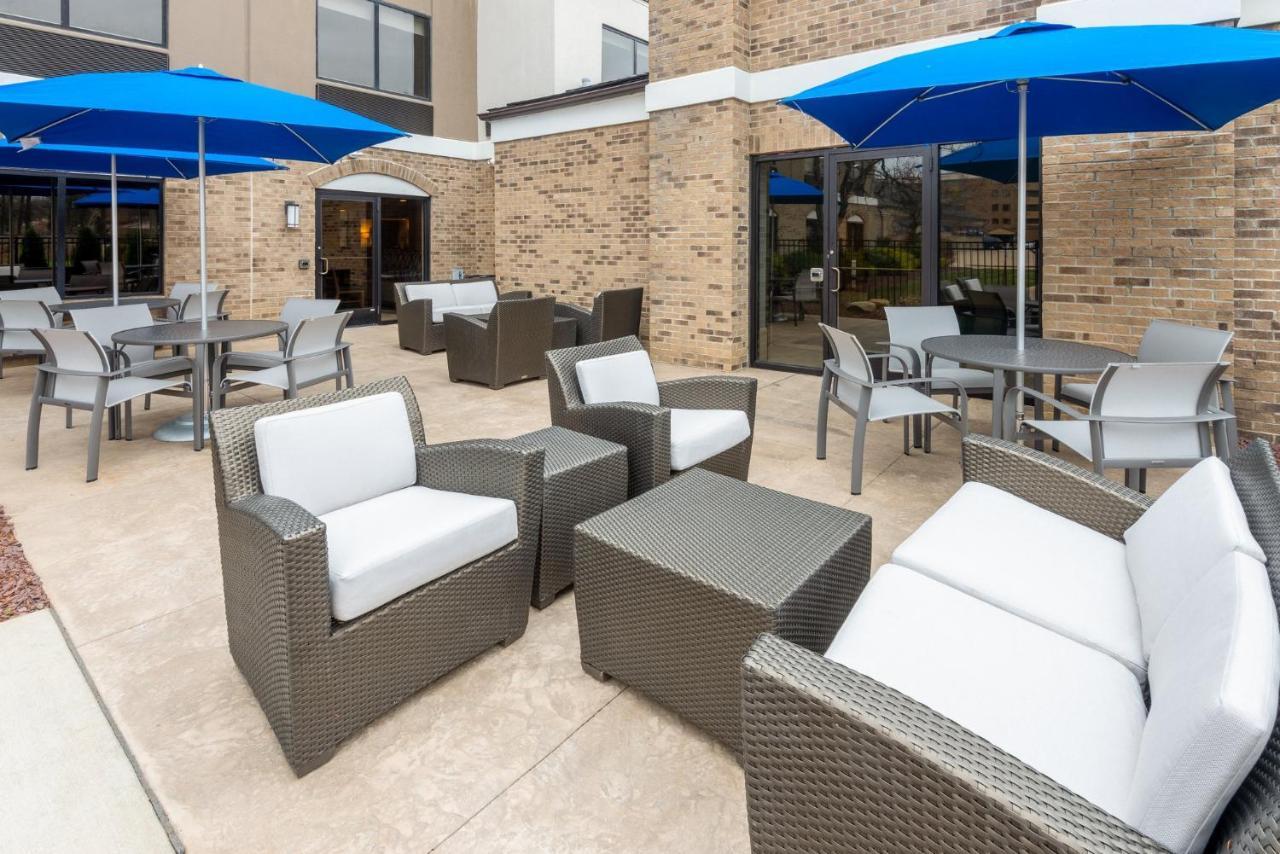 Holiday Inn Express & Suites Wadsworth By Ihg Eksteriør billede