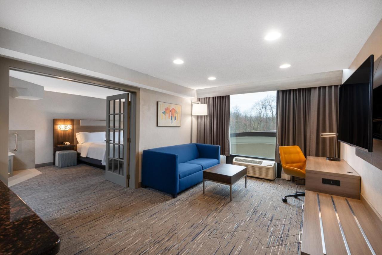 Holiday Inn Express & Suites Wadsworth By Ihg Eksteriør billede