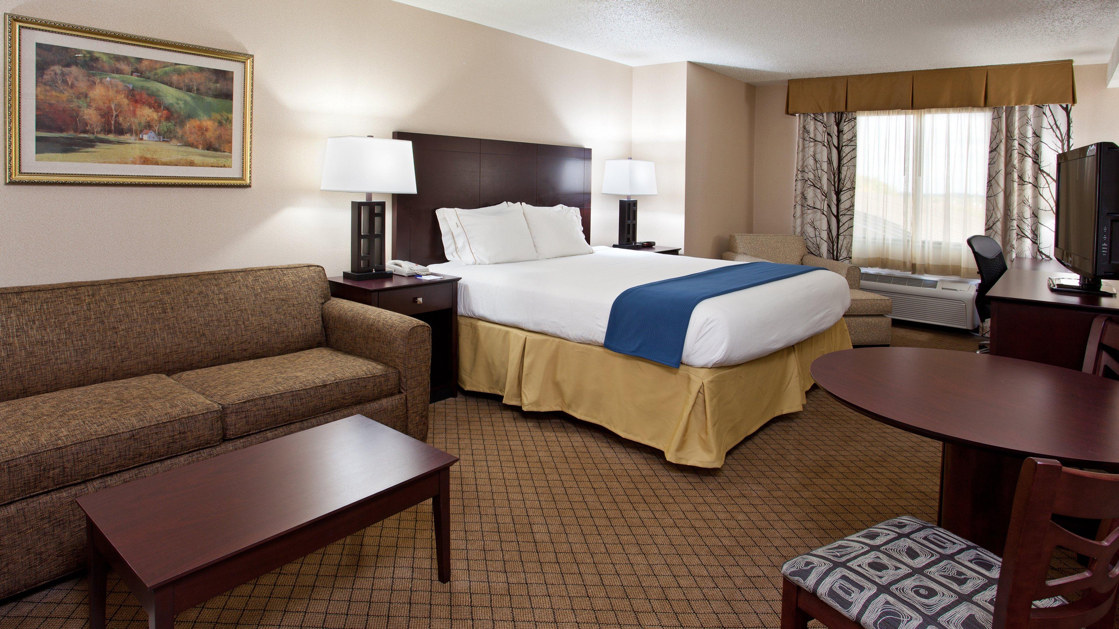 Holiday Inn Express & Suites Wadsworth By Ihg Eksteriør billede