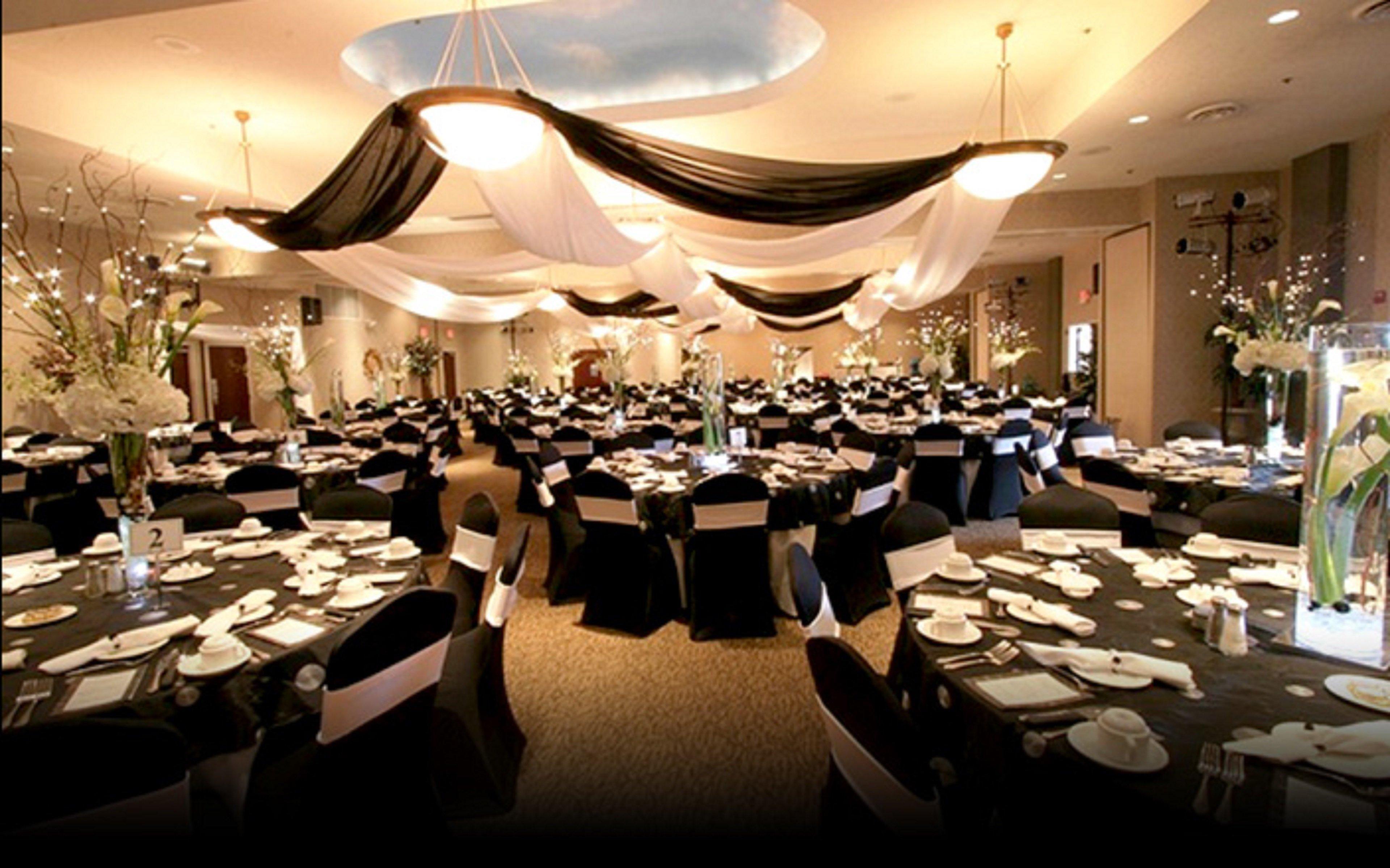 Holiday Inn Express & Suites Wadsworth By Ihg Eksteriør billede