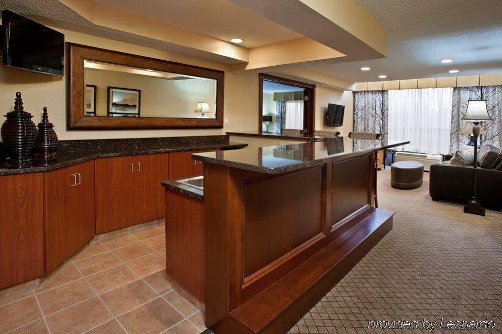 Holiday Inn Express & Suites Wadsworth By Ihg Eksteriør billede